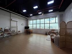 The Crescent @ Kallang (D13), Factory #566878311